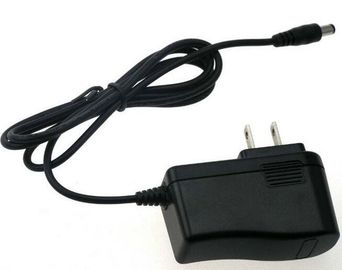 ο τοίχος 12W 12V/1A τοποθετεί δύναμης προσαρμοστών UL CE έτη εξουσιοδότησης της FCC πιστοποιημένα 2
