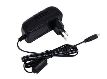 ο τοίχος 12V 1A 1.5A 2A 2.5A 3A τοποθετεί τον προσαρμοστή 12W 24W 36W δύναμης με το CE CB UL που πιστοποιείται, για τις κάμερες CCTV μπαταριών μηχανών