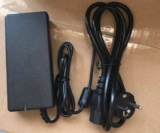 επίπεδο VI DOE 12V 5A 60Watt προσαρμοστής δύναμης, παροχή ηλεκτρικού ρεύματος IP30 60Watt, CE UL επικυρωμένο